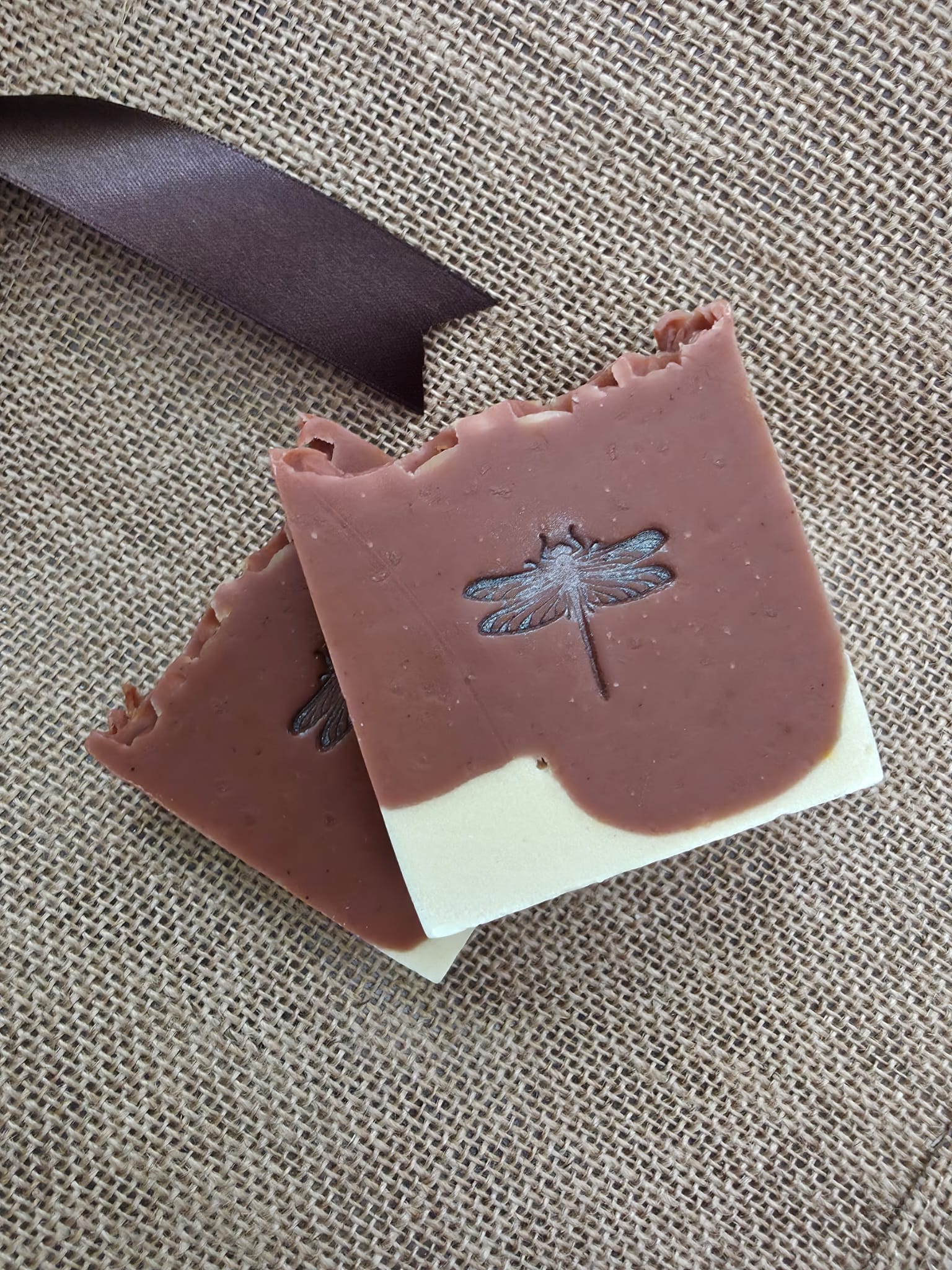 סבון מוצק טבעי כוורת