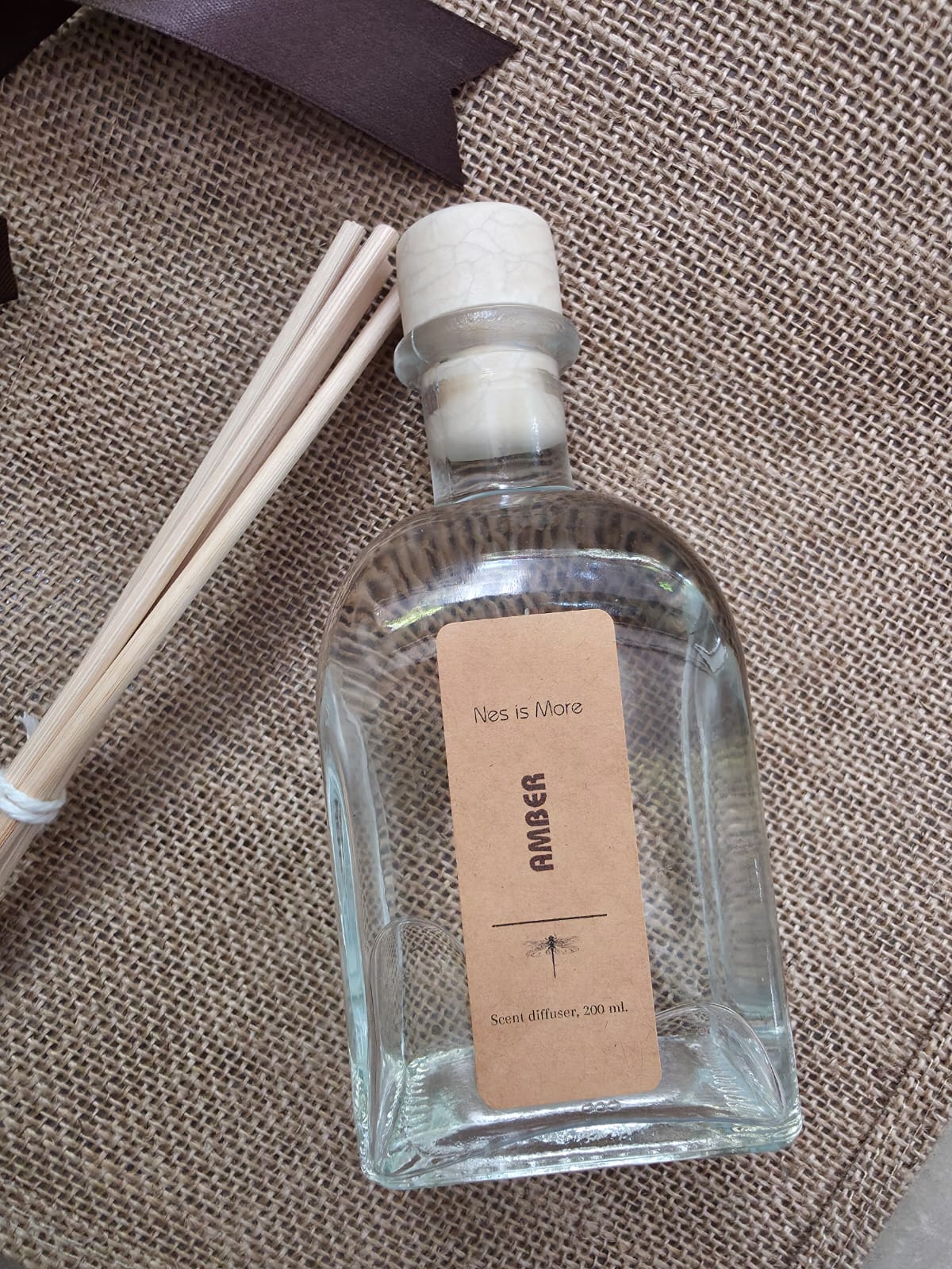 מפיץ ריח קנים - SANDALWOOD- PEPPER - 250 מ"ל